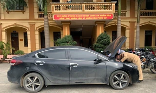 Xe ô tô không có giấy tờ hiện đang tạm giữ tại cơ quan công an .Ảnh: Duy Chiến 