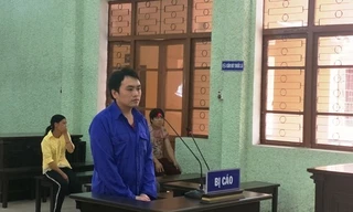 Bị cáo Thào Văn Ky ra tòa lĩnh án .Ảnh: CB