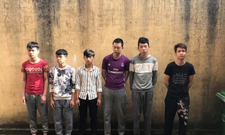 Bảy đối tượng tham gia đánh người bị khởi tố. Ảnh: Huyền Mỹ