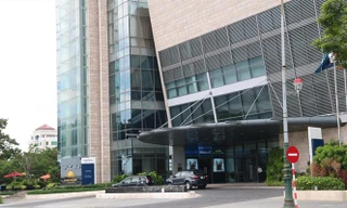 Nhà đất địa chỉ 36-38 Bạch Đằng hiện là khách sạn sang trọng, nằm trong diện 31 nhà đất công sản đang được điều tra làm rõ. Ảnh: Nguyễn Thành