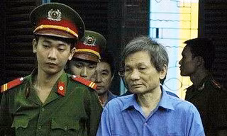 Cựu giám đốc Dệt Kim Đông Phương bị khởi tố thêm tội lạm quyền