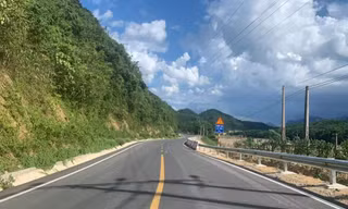 Với việc hoàn thành giai đoạn 2, QL217 chính thực được hoàn thành toàn tuyến, nối thông các cảng biển và khu kinh tế khu vực Bắc Trung Bộ với Lào qua cửa khẩu Na Mèo.