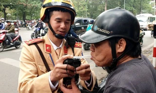 Sau 2 tuần, 'ma men' phải móc ví hơn 21 tỷ đồng nộp phạt