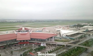 Vụ 2 máy bay suýt ‘cắt mặt’ ở Nội Bài: Lấy ghi âm buồng lái máy bay của Thái Lan để xác minh 