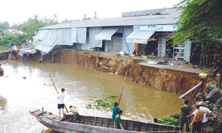 Liên tục động đất : Hiện tượng bất thường