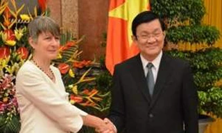 Tân đại sứ Đức Jutta Frasch trình quốc thư