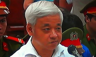 Bầu Kiên tại phiên tòa sáng nay, 27/5