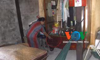 Vị trí chiếc tủ bị bọn đạo chích cuỗm mất tài sản.