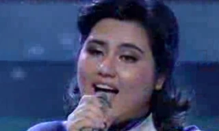 X Factor: Sevinch làm giám khảo nổi da gà