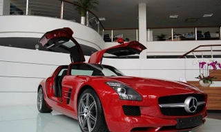 Tường tận siêu xe Mercedes-Benz SLS vừa về Việt Nam