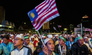 Người Hồi giáo tham gia sự kiện "Cầu nguyện cho Malaysia" ở Kuala Lumpur vào thứ sáu vừa qua.