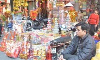 Hàng vàng mã ế ẩm trước lễ ông Công ông Táo