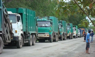 Số rác này từ bãi rác Phước Hiệp sẽ được vận chuyển về Đa Phước để xử lý- Ảnh L.N