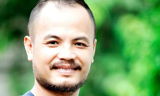 Ca sĩ Trần Lập: Cuộc sống xô lệch quan điểm