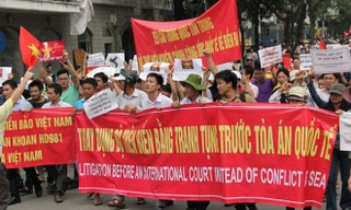 Người dân mít tinh, tuần hành phản đối hành động sai trái của Trung Quốc