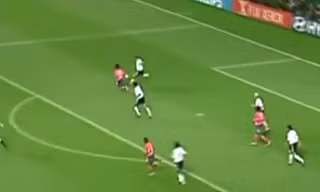 10 pha cản phá xuất sắc nhất các kỳ World Cup