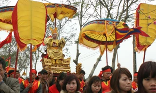 Khai lễ rước 'vua sống' ở Hà Nội