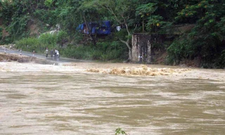 Thông tin từ UBND huyện Quan Sơn cho biết, một số nơi trên địa bàn huyện này đã xuất hiện lũ quét, lũ ống cục bộ, gây thiệt hại lúa, hoa màu của bà con nông dân. 