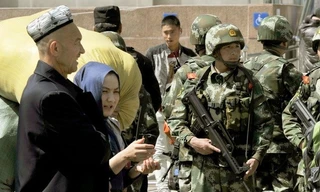 Trung Quốc siết chặt an ninh sau các vụ khủng bố ở Tân Cương. (Nguồn: Kyodo/TTXVN)