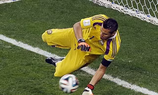 [VIDEO] Hà Lan – Argentina (0-0, penalty 2-4): Đôi găng ma thuật của Romero 