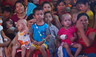 Ấm lòng Tết Trung thu của trẻ em trong bệnh viện