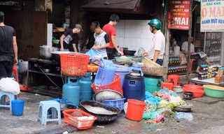 10 video ‘hot’: Kinh hoàng quán ăn bẩn ở phố cổ Hà Nội