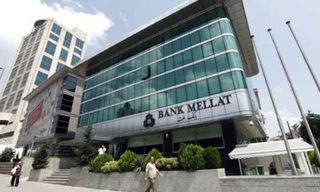  Bank Mellat đang kiện đòi Chính phủ Anh 4 tỷ USD. Ảnh: Ekovizyon.