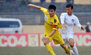 Ngoại binh SLNA yếu khiến sự hiệu quả của Công Vinh cũng giảm theo.