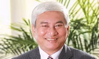 Chủ tịch DongA Bank Phạm Văn Bự.