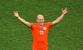 Robben mệt mỏi vì những lời chỉ trích.