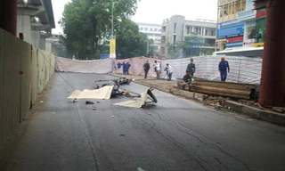 Hiện trường vụ cần cẩu đứt cáp, sắt rơi đè chết người