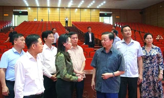 Phó Thủ tướng Trần Hồng Hà kiểm tra công tác chuẩn bị lễ công bố tỉnh Quảng Trị mới