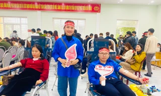 Lần đầu tiên Chủ nhật Đỏ tổ chức ở huyện miền núi rẻo cao Minh Hóa