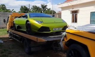 Vì sao Quảng Bình tiêu hủy 2 siêu xe Lamborghini và G63 AMG? 