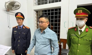 Nhà báo rởm bị tuyên phạt 18 tháng tù vì tống tiền doanh nghiệp 