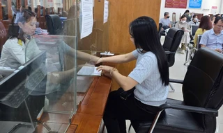 Quảng Bình: Cán bộ tăng ca do đăng ký dạy thêm tăng đột biến 