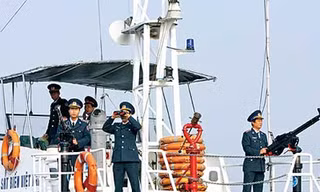 Thêm tàu lớn, máy bay cho cảnh sát biển