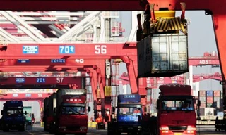 Bất chấp chiến tranh thương mại, Trung Quốc vẫn xuất siêu lớn sang Mỹ