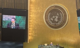 Đại diện Việt Nam phát biểu tại phiên họp của Đại hội đồng LHQ. (Ảnh: BNG)