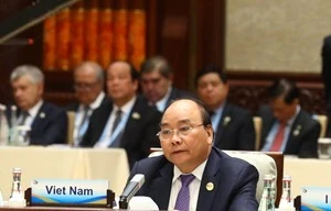 Thủ tướng Nguyễn Xuân Phúc phát biểu tại diễn đàn. (Ảnh: VGP)