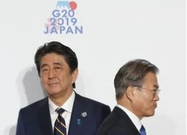 Tranh cãi giữa Nhật Bản và Hàn Quốc lần này vượt khỏi giới hạn ngoại giao. (Ảnh: Bloomberg)