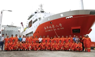 Nhóm Tàu Trung Quốc Hải Dương 8 vi phạm vùng đặc quyền kinh tế của Việt Nam từ đầu tháng 7 đến gần cuối tháng 10. (Ảnh: SCMP)