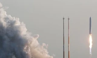 Hàn Quốc thử nghiệm thành công động cơ tên lửa không gian. Ảnh: Yonhap