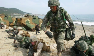 Mỹ-Hàn bắt đầu tập trận chung. Ảnh: AP