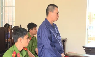 Bị cáo Nguyễn Tấn Phát tại toà 