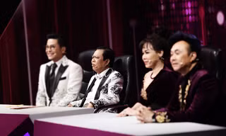'Vua nhạc sến' Vinh Sử bất ngờ xuất hiện trong gameshow truyền hình