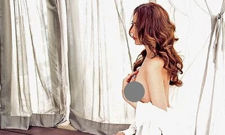 Lâm Chí Khanh khoe vòng một 'nhức mắt' và chân dài miên man