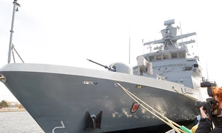 Tàu hộ tống Braunschweig của Hải quân Đức. Ảnh: AP 