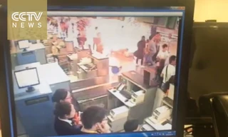 [VIDEO] Sân bay Thượng Hải náo loạn vì vụ nổ