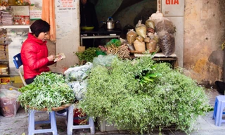 [ẢNH] Hà Nội nồng nàn trước giờ đón Giao thừa